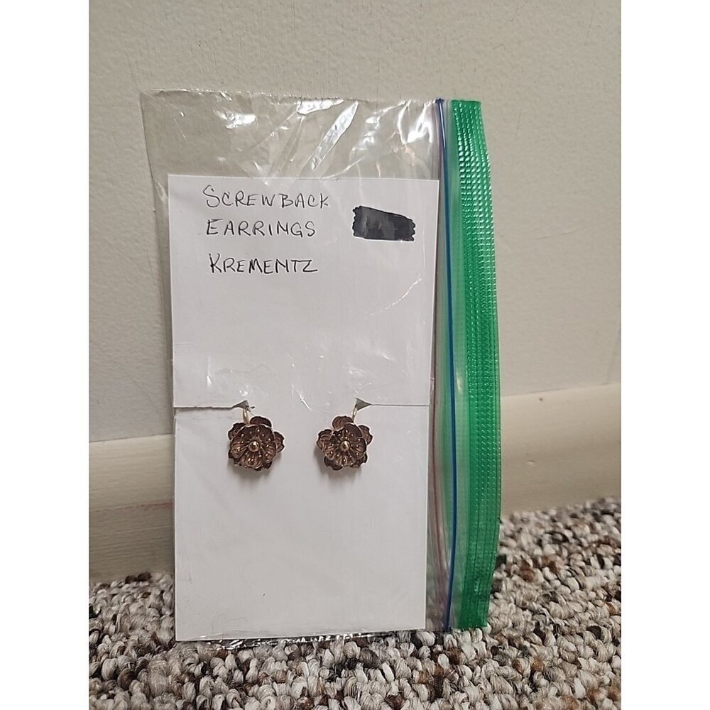Krementz Screw Back Rose Gold Flower Floral Earrings Vintage